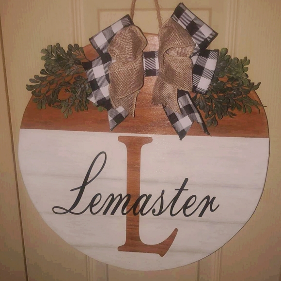 Other - Personalized wood round door hangers